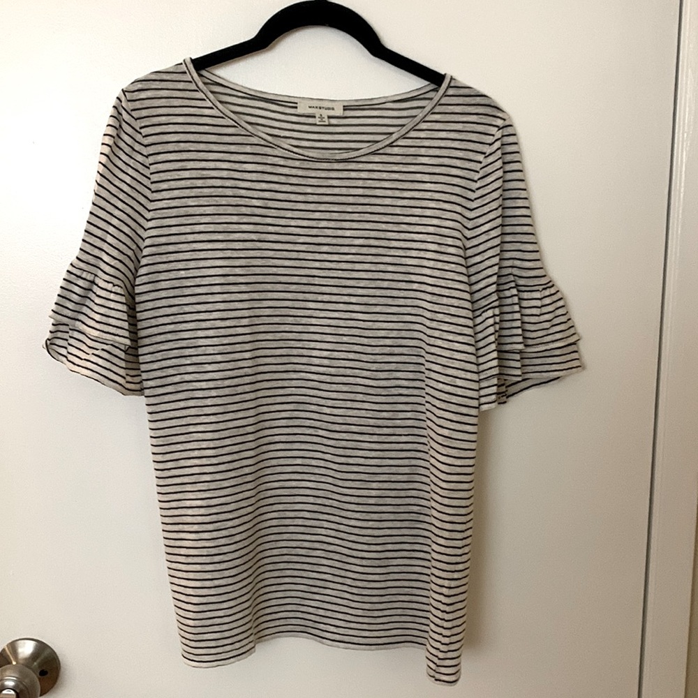 Max Studio Short Sleeve Top
